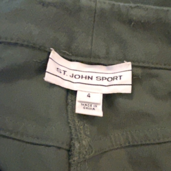 St. John Olive Green Pants - Picture 8 of 8